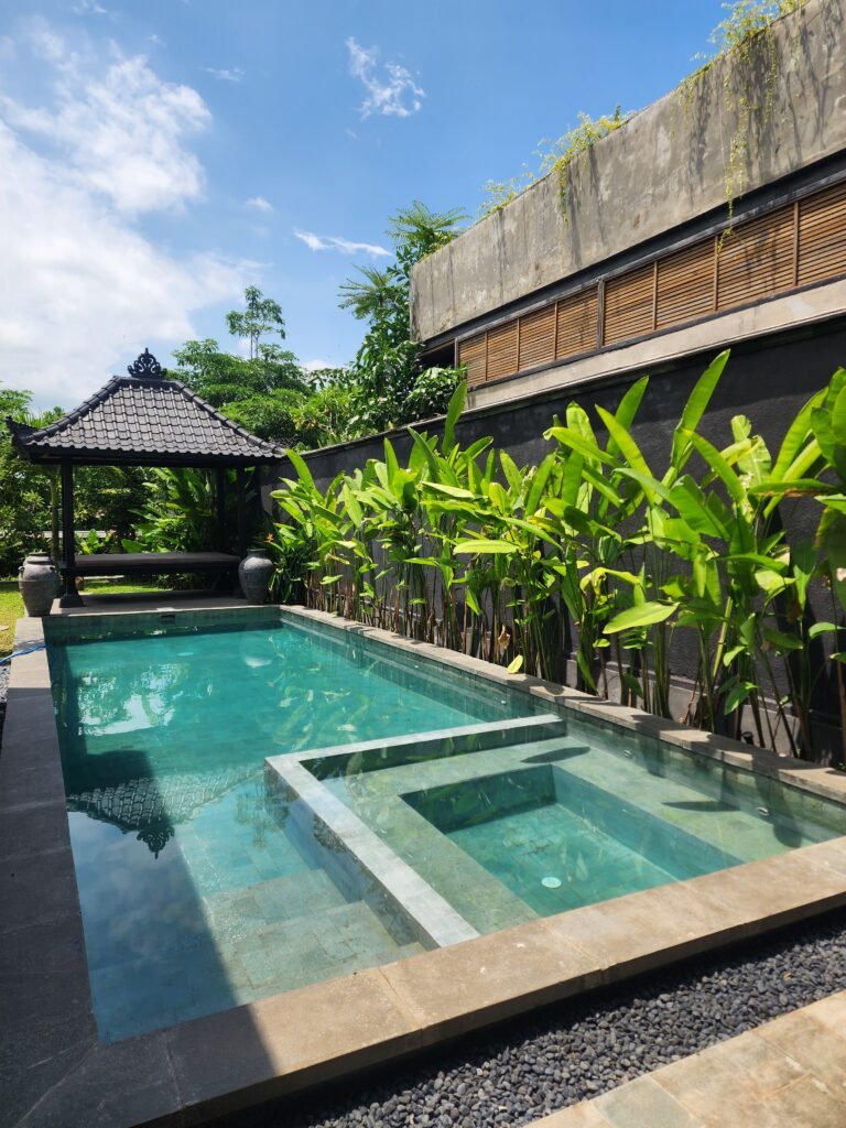 MATA LAUT — photograph 1